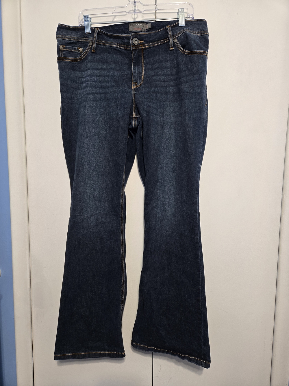 Torrid Luxe Slim Boot Jeans 16R Dark Wash Super Stretch Mid Rise Bootcut